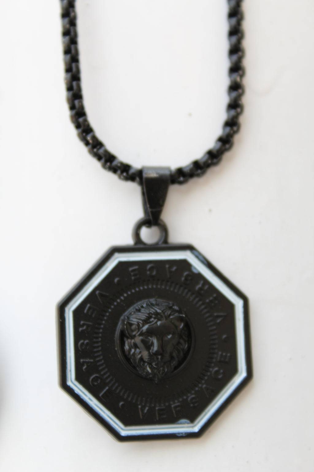 The Lionheart Octagon Pendant